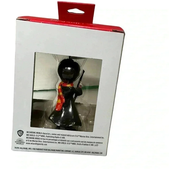 Hallmark HARRY POTTER Wizarding World CHRISTMAS ORNAMENT- Flying On Broomstick - Picture 2 of 2